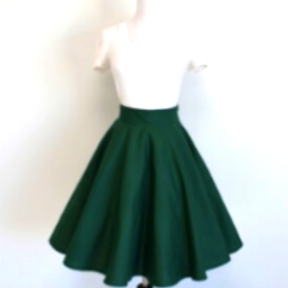 Circle swing skirt - Picture 1 of 2